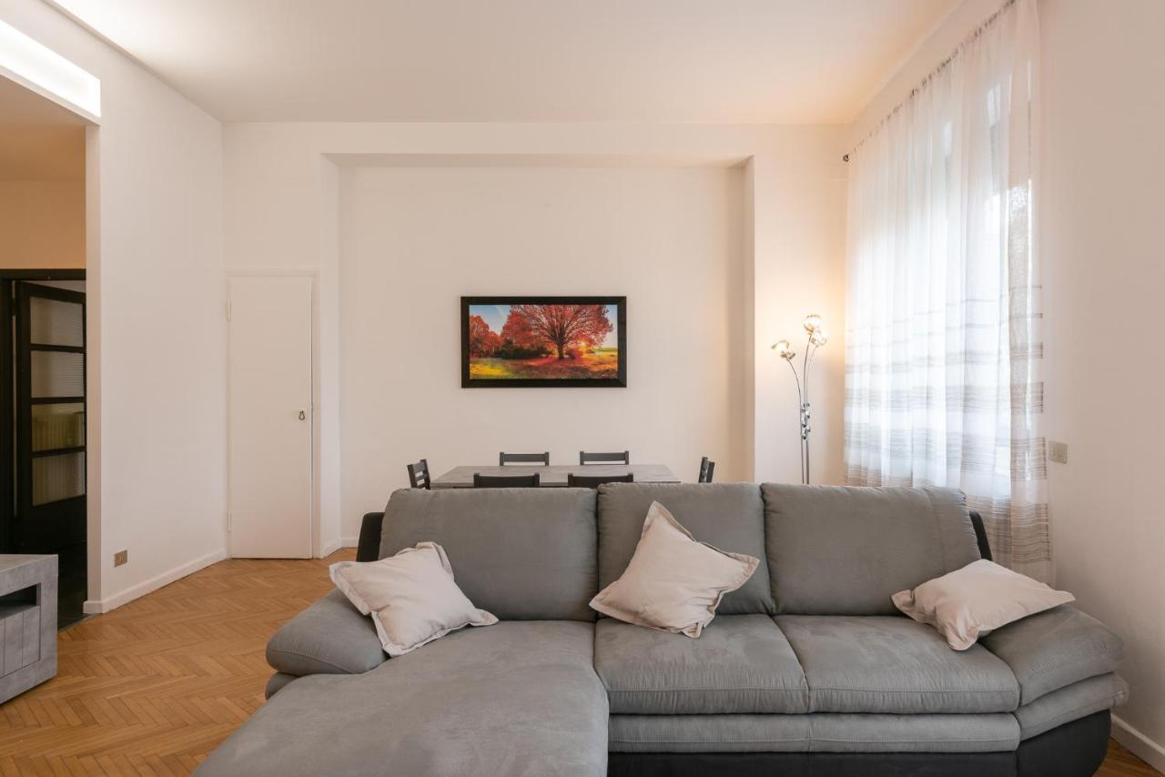 Vittoria 1 Apartment Милано Екстериор снимка