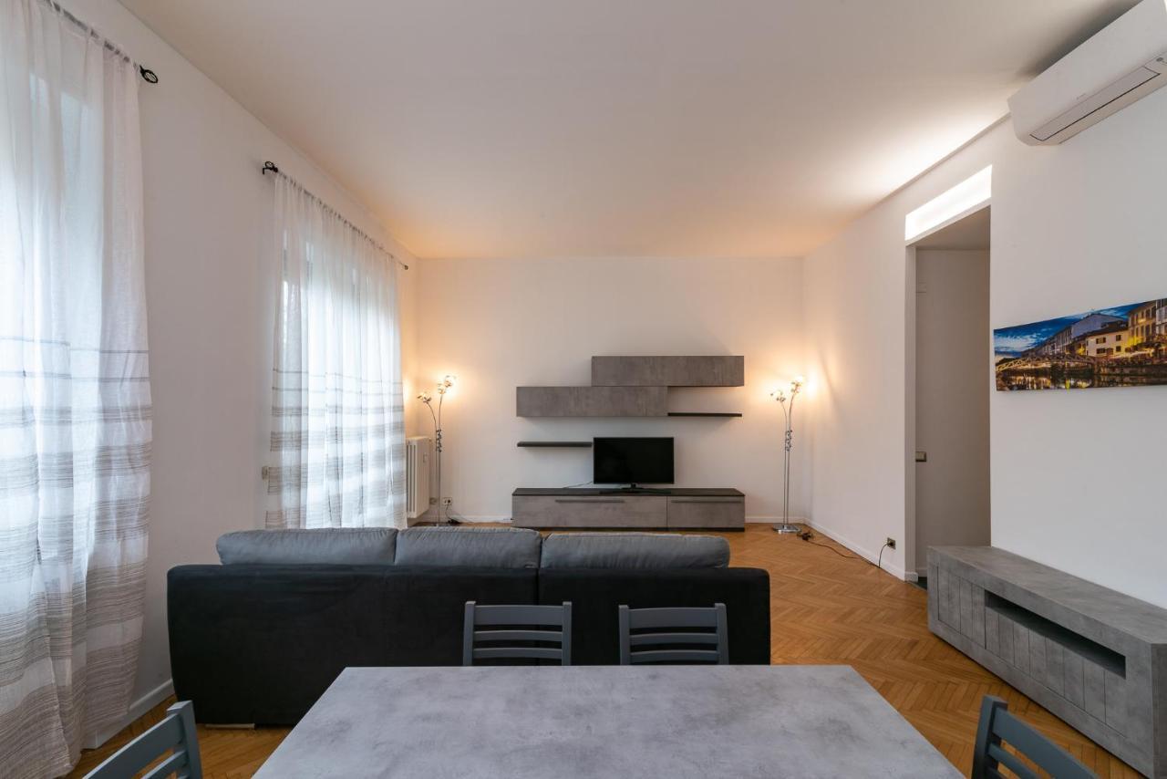 Vittoria 1 Apartment Милано Екстериор снимка
