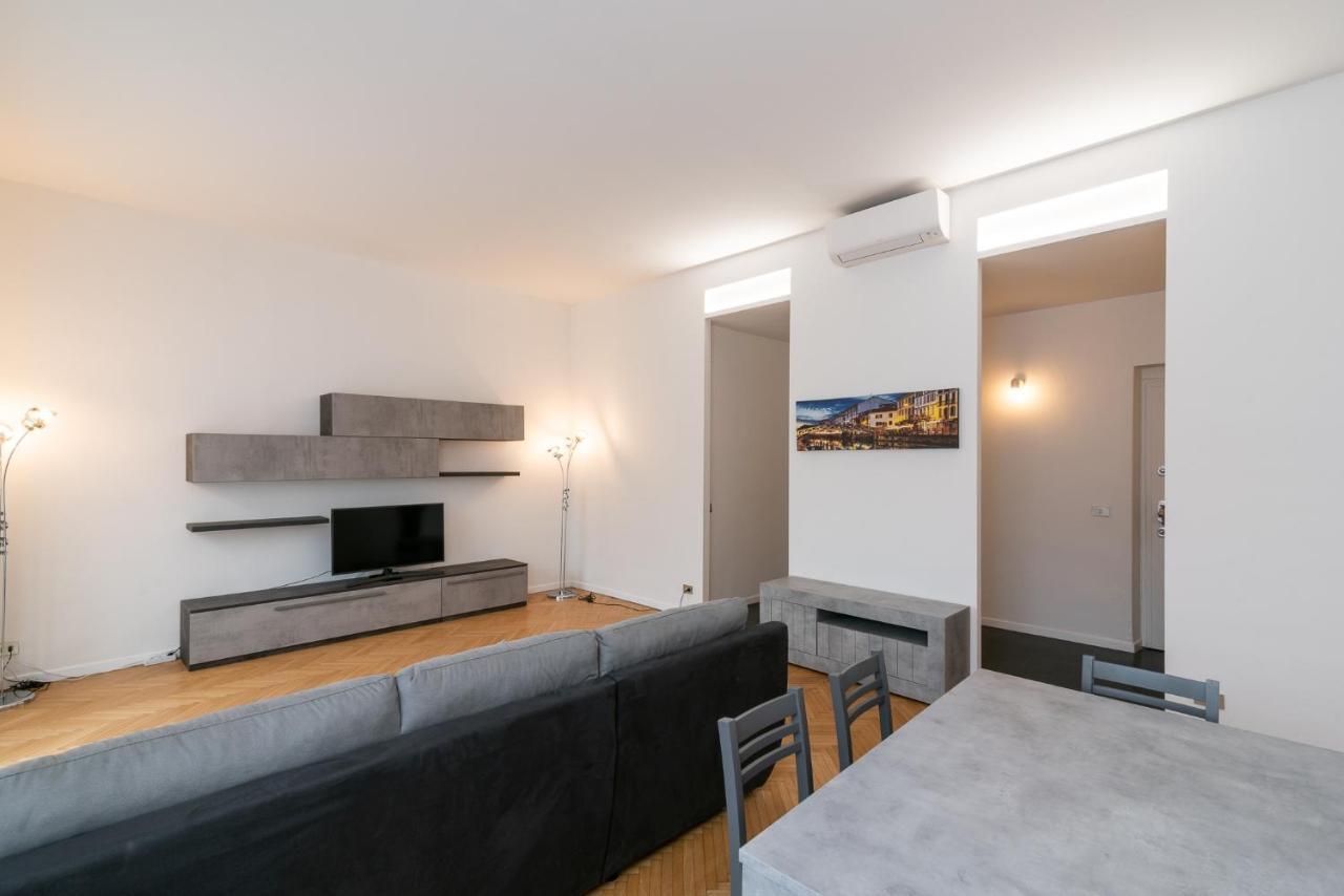 Vittoria 1 Apartment Милано Екстериор снимка