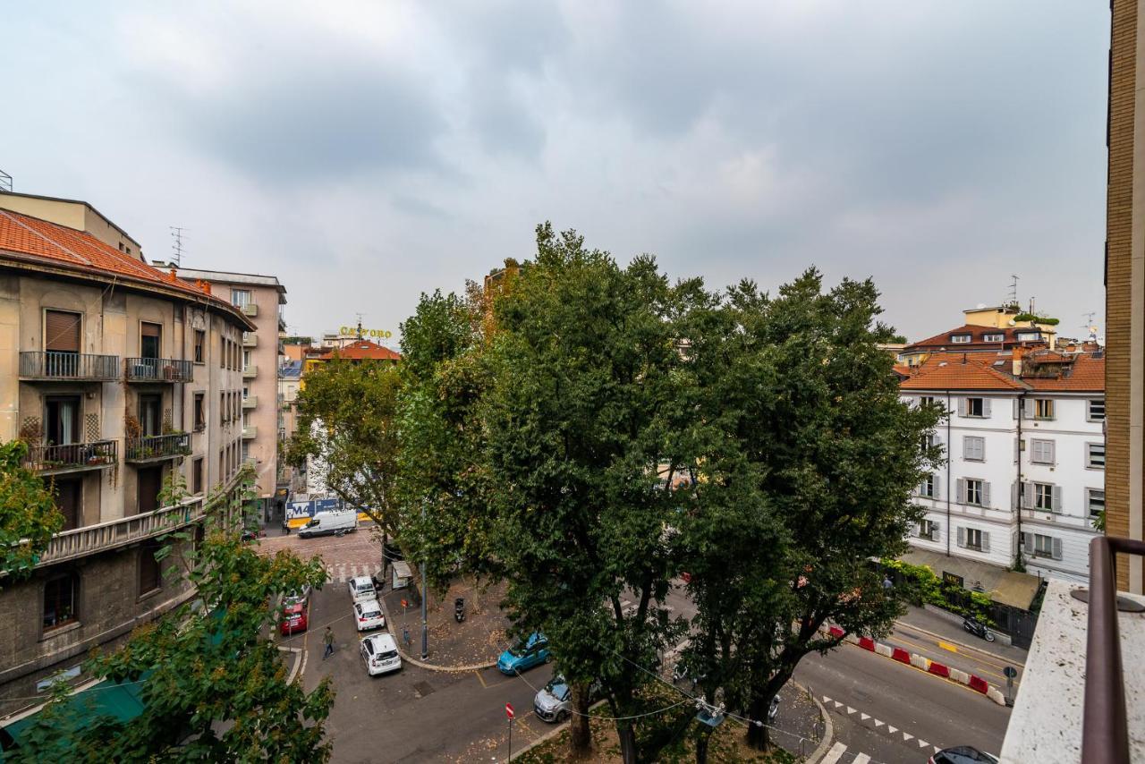 Vittoria 1 Apartment Милано Екстериор снимка