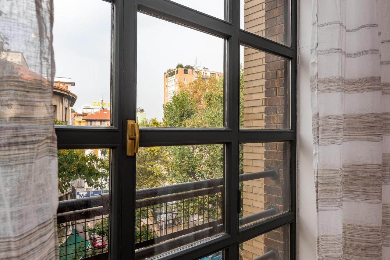 Vittoria 1 Apartment Милано Екстериор снимка